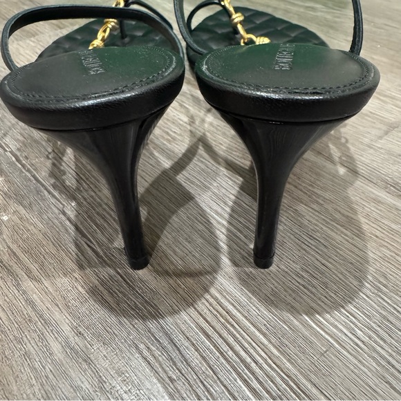 Bottega Veneta Leaf Black Leather Sandals - Picture 6 of 16